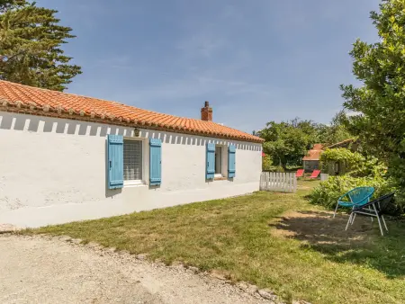 Fermette Rénovée avec Jardin Privatif et Wifi à 12km des Plages - Photo 7
