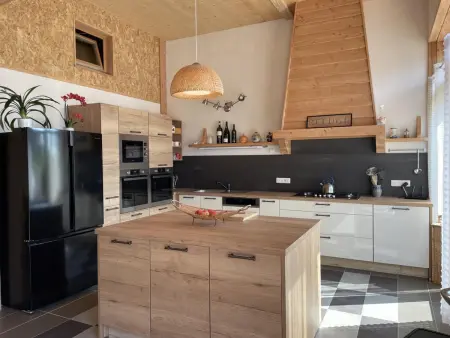 Gîte rustique avec piscine partagée et animaux admis, 15 pers - Photo 6