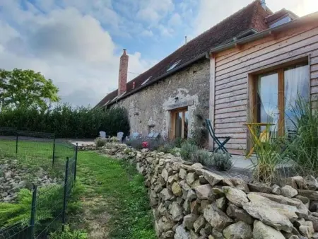 Gîte rustique avec piscine partagée et animaux admis, 15 pers - Photo 20