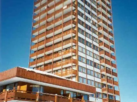 Appartement rénové 64m², 6 pers, balcon, accès Wi-Fi, pistes - Photo 16