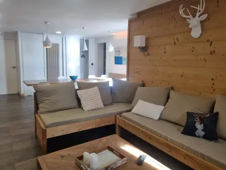 Grand appartement rénové · Proche pistes · Sud · Balcon · 11 pers · Animaux admis - Photo 1