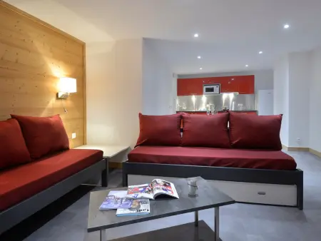 Appartement rénové, centre station, balcon, animaux admis - Photo 3