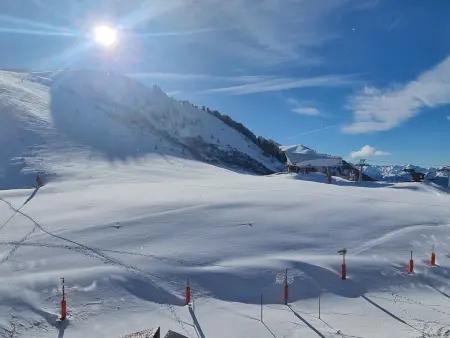 Studio charmant sud  Au pied des pistes  Balcon avec magnifique vue - Photo 11