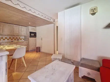Appartement 2 pièces rénové · Proche des pistes · 4 pers · Balcon - Photo 2