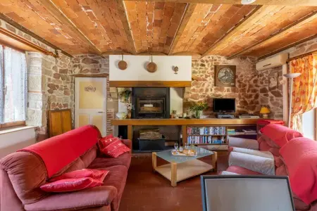 LA MAISON AUX VOLETS ROUGES, Maison près du Parc du Morvan avec piscine - Photo 9