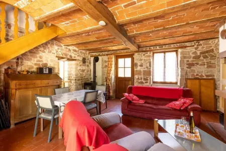 LA MAISON AUX VOLETS ROUGES, Maison près du Parc du Morvan avec piscine - Photo 10