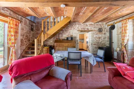 LA MAISON AUX VOLETS ROUGES, Maison près du Parc du Morvan avec piscine - Photo 12