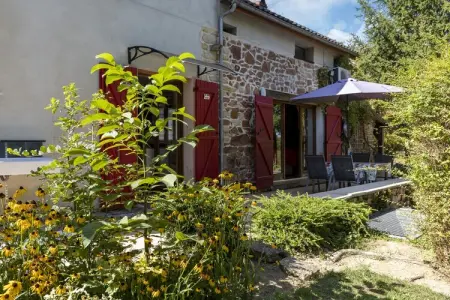 LA MAISON AUX VOLETS ROUGES, Maison près du Parc du Morvan avec piscine - Photo 24