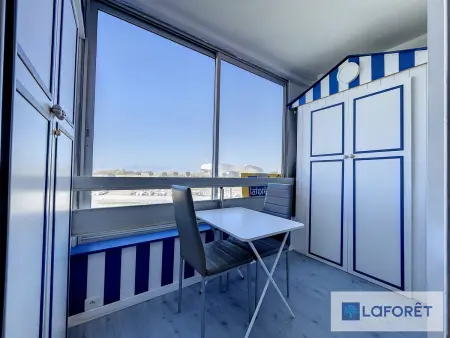 Studio face au port de plaisance avec parking, Appartement 4 personnes à Courseulles sur Mer - Photo 2