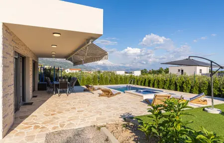 Maison 8 personnes à Kastel Novi - Photo 1