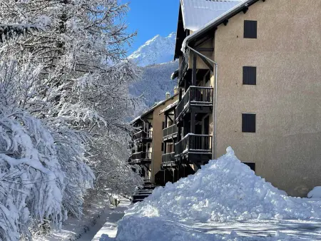Appartement chaleureux au dernier étage avec cheminée - Photo 11
