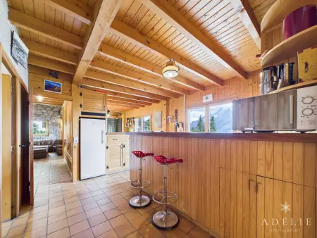 Chalet Savoyard pour 18 pers, proche pistes et commerces, cheminée, balcon, navette gratuite - Photo 8