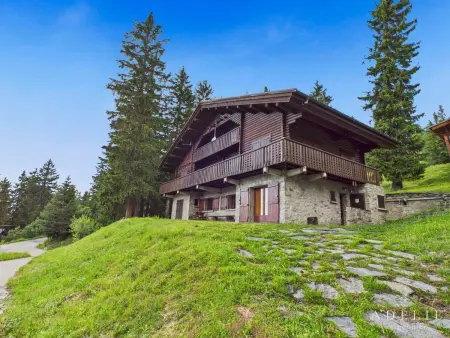 Chalet Savoyard pour 18 pers, proche pistes et commerces, cheminée, balcon, navette gratuite - Photo 10