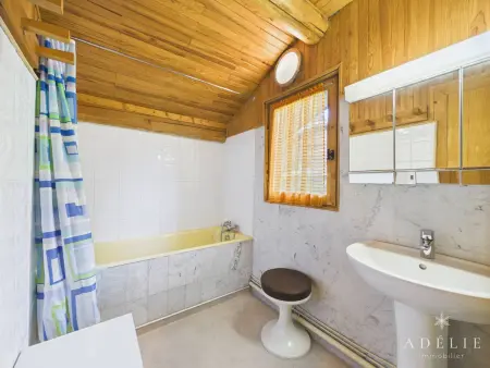 Chalet Savoyard pour 18 pers, proche pistes et commerces, cheminée, balcon, navette gratuite - Photo 22