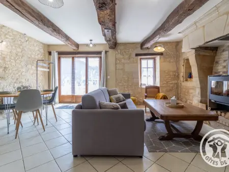Gîte charmant en tuffeau près de Saumur avec terrasse, poêle à bois et grandes commodités - Photo 8