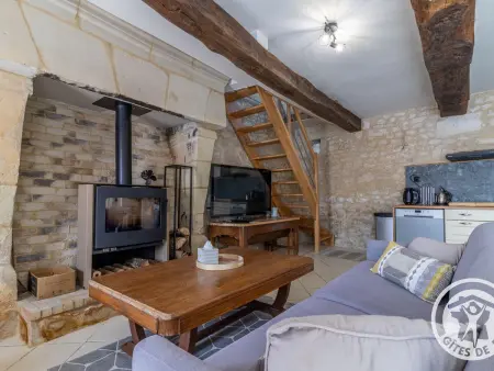 Gîte charmant en tuffeau près de Saumur avec terrasse, poêle à bois et grandes commodités - Photo 16