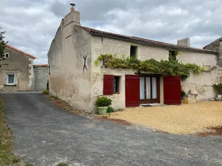 Gîte charmant en tuffeau près de Saumur avec terrasse, poêle à bois et grandes commodités - Photo 21