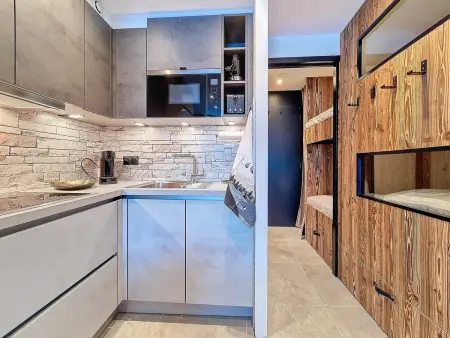 Studio moderne skis aux pieds avec balcon, Appartement 3 personnes à Les Menuires - Photo 6