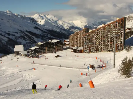 Studio moderne skis aux pieds avec balcon, Appartement 3 personnes à Les Menuires - Photo 14