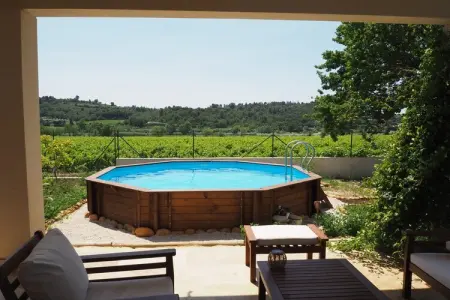 Ferienhaus in Domazan, Maison près du Pont du Gard & Vignobles - Photo 18