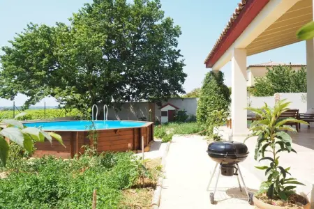 Ferienhaus in Domazan, Maison près du Pont du Gard & Vignobles - Photo 20