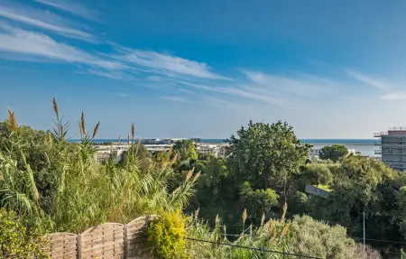 Maison 12 personnes à Saint Laurent du Var - Photo 18