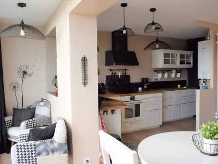 Appartement rénové à Trégastel avec vue sur mer et parking - Photo 1