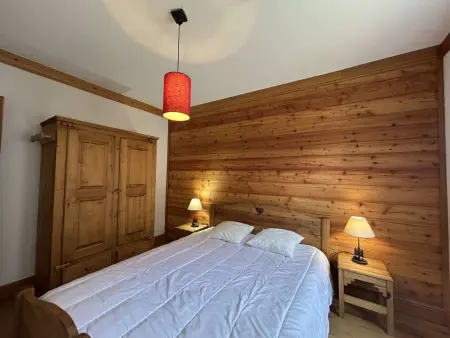 Appartement Ski aux Pieds, 6 Pers, Montgenèvre – Terrasse et Confort - Photo 16