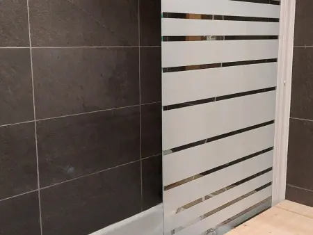 Élégant 3 pièces rénové avec balcon, cœur de Val-d'Isère, proche commodités - Photo 11