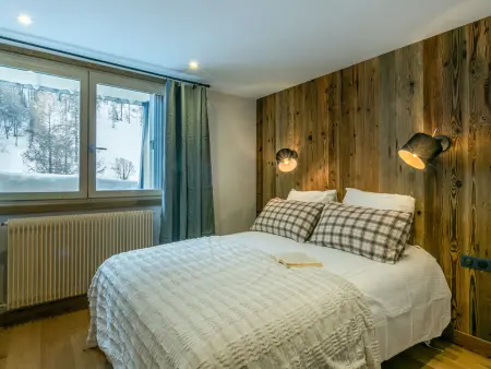 Appartement spacieux exposé Sud avec balcon, proche des pistes et commodités, Val-d'Isère - Photo 6