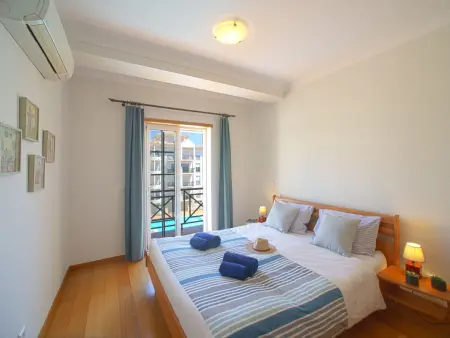 Sunny Beach Retreat, Appartement 4 personnes à Armação de Pêra - Photo 3