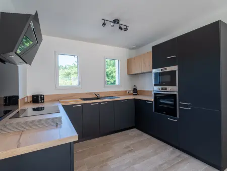 Maison neuve climatisée, 8 pers, proche plages, surf, Wi-Fi, terrasse, parking, ménage inclus - Photo 8