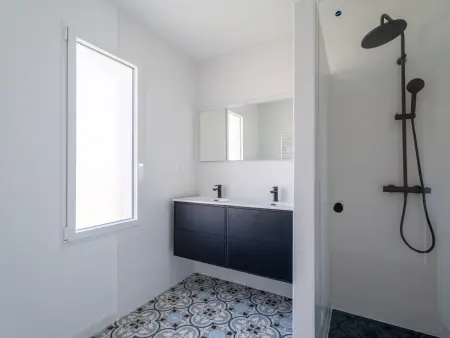 Maison neuve climatisée, 8 pers, proche plages, surf, Wi-Fi, terrasse, parking, ménage inclus - Photo 17
