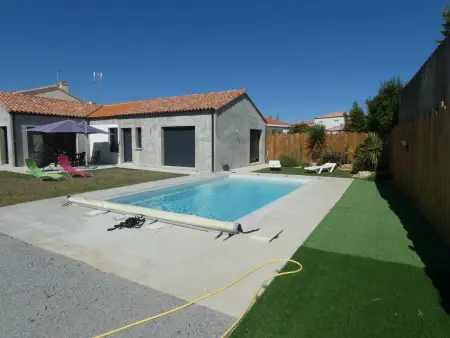 Maison moderne avec piscine à Notre-Dame-de-Monts, 6-8 pers. - Photo 1