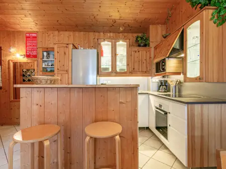 Spacieux appartement 9 pers. à Val-d'Isère, skis aux pieds, Wi-Fi, proche commodités - Photo 5
