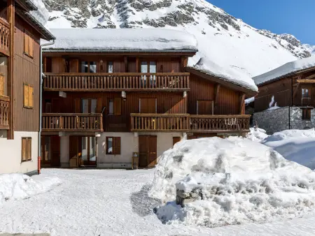 Spacieux appartement 9 pers. à Val-d'Isère, skis aux pieds, Wi-Fi, proche commodités - Photo 16