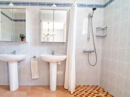 Petit Paradis Villa 44, Maison 8 personnes à Nans les Pins - Photo 17