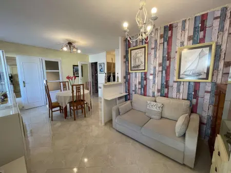 Appartement spacieux 4 pers, balcon, vue mer, proche plage, parking, ménage inclus - Photo 3