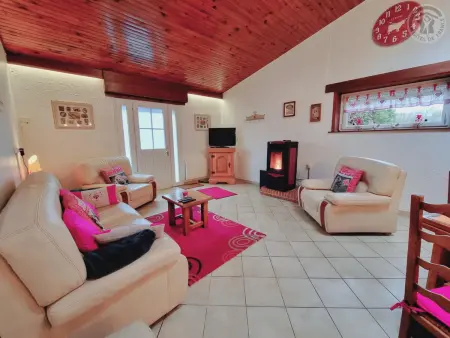 Gîte chaleureux en plein cœur de la nature avec terrasse, animaux acceptés, proche Val Joly - Photo 8