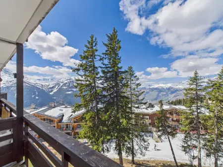 Bel Appartement Rénové avec Balcon -  Ski aux Pieds, 5 Pers., Près des Commerces - Photo 11