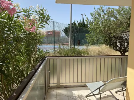 Studio Rénové avec Grande Terrasse et Wifi à Balaruc-les-Bains - Photo 9