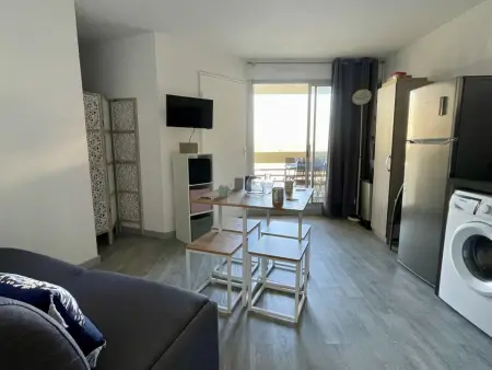 Appartement Moderne 5 Couchages avec Parking et Piscine - Photo 4