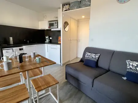 Appartement Moderne 5 Couchages avec Parking et Piscine - Photo 8