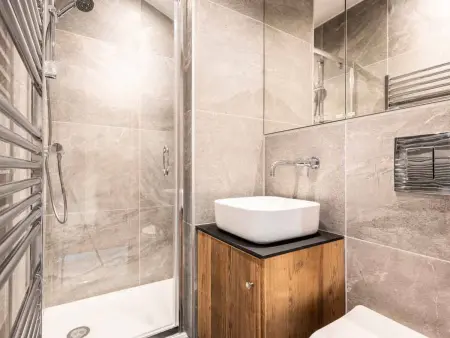 Appartement duplex 5 pièces rénové, Crève-Coeur, 8 pers, animaux acceptés - Photo 6