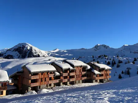 Studio à Plagne Villages, accès pistes, balcon - Photo 8