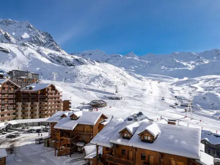 Appartement rénové style montagnard, 4 pers, balcon sud, skis aux pieds, centre Val Thorens - Photo 10
