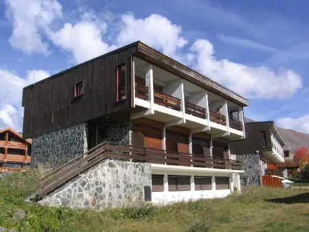 Studio cosy pour 4 à l'Alpe d'Huez, proche télécentre, commerces, terrasse sud, animaux bienvenus - Photo 9