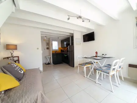 Maison cosy 3 pièces avec terrasse à 800m de la plage - Wifi, lave-vaisselle, parking public - Photo 5