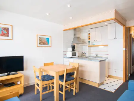 Studio sud-ouest, ski aux pieds, wifi inclus, Appartement 4 personnes à Tignes - Photo 2