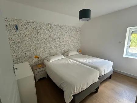 Gîte Contemporain près de l'Abbaye de Noirlac avec Jardin, Wi-Fi et Commodités Incluses - Photo 9
